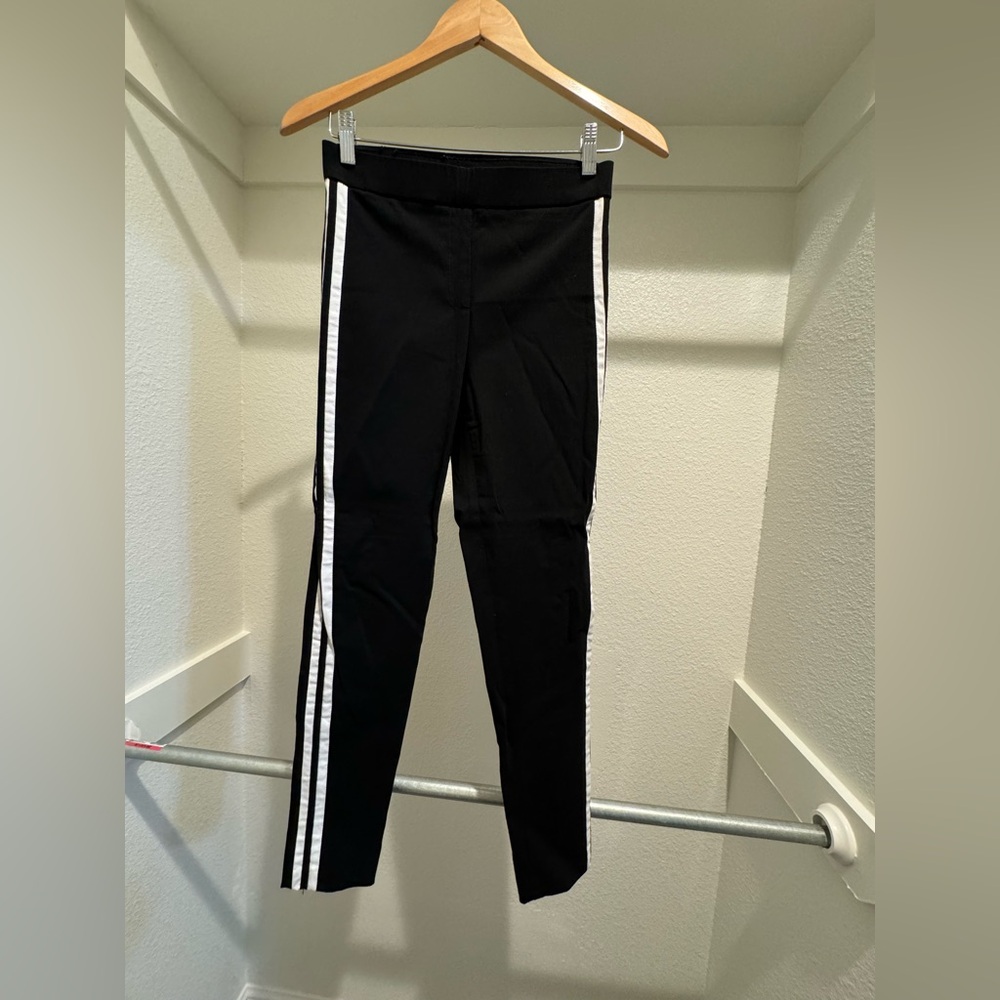Women’s striped pants